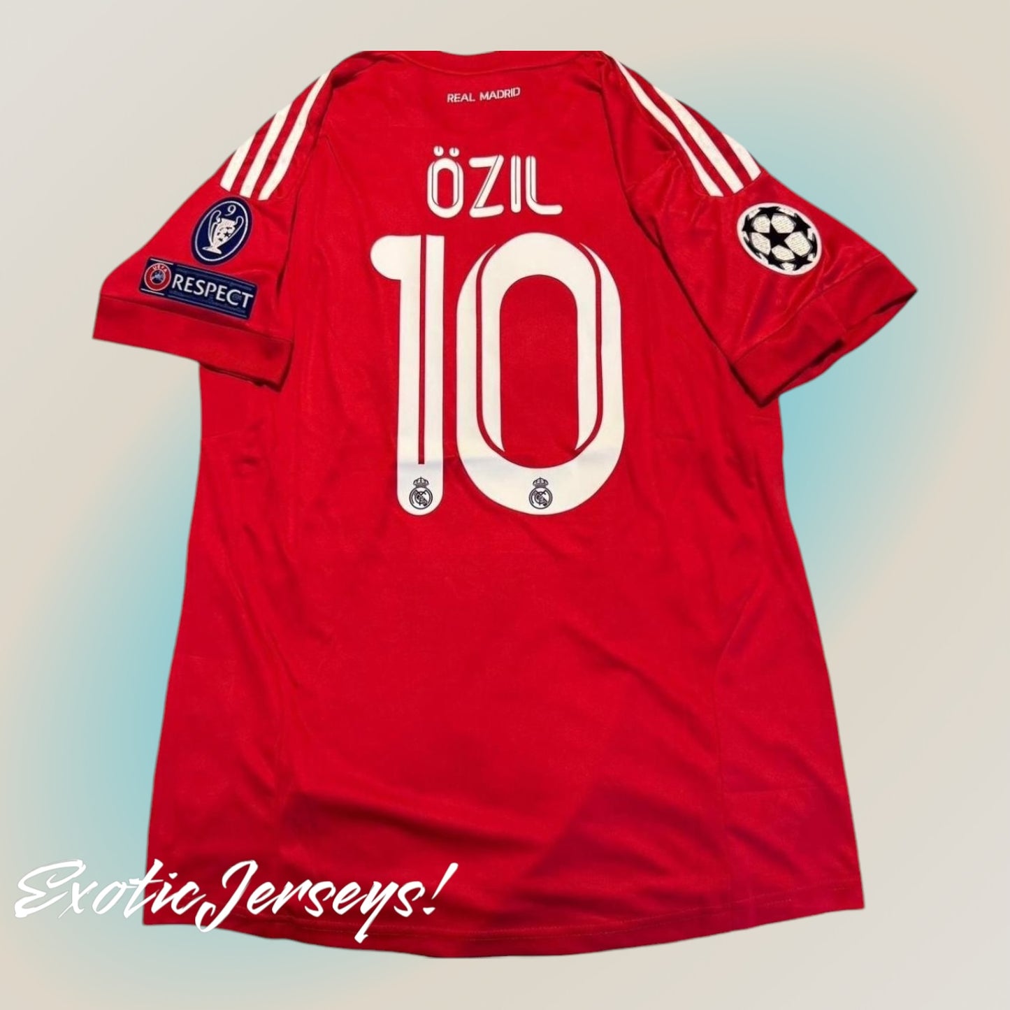 Ozil | Real Madrid | 2011/12 | Away Kit