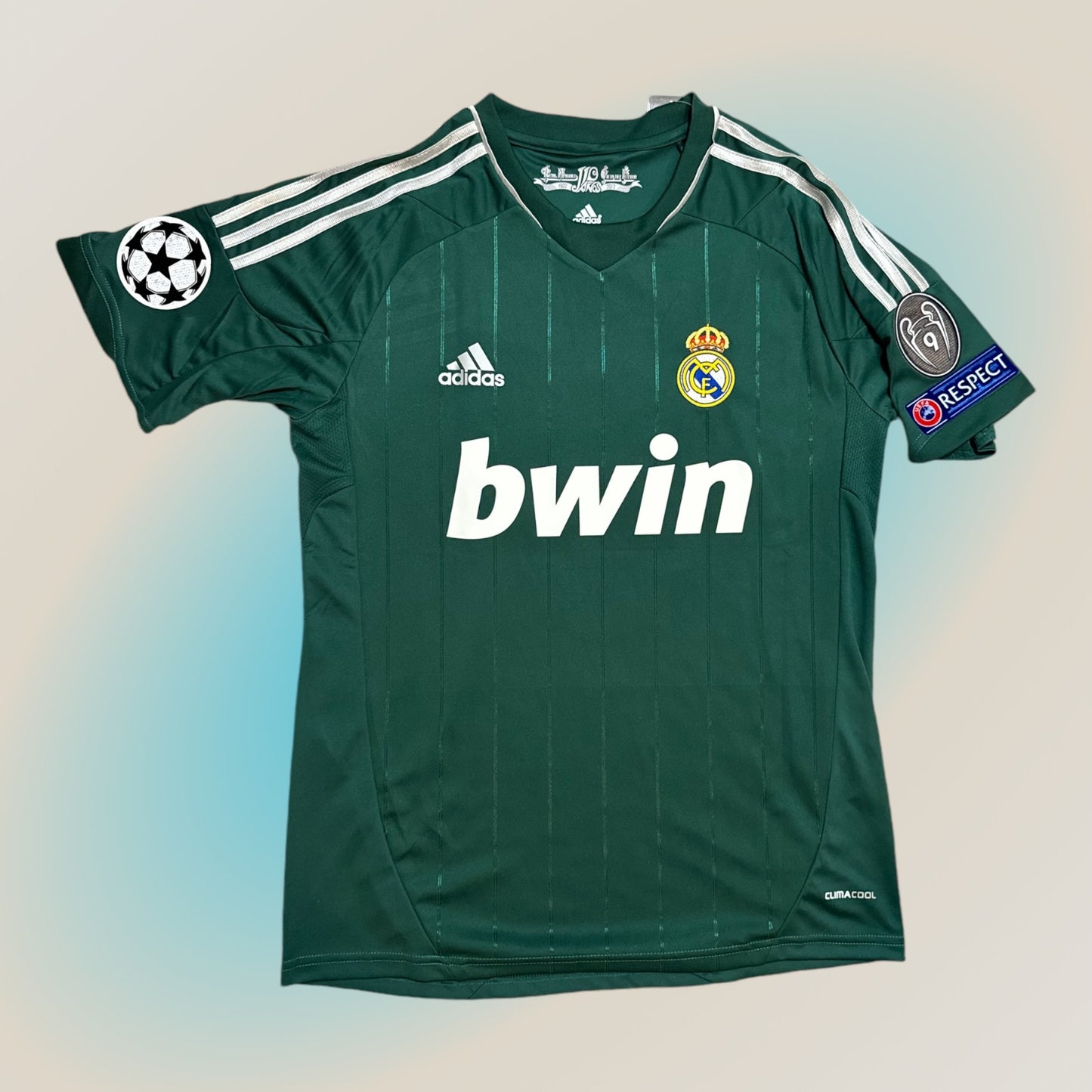 Kaka | Real Madrid | 2012/13 | 3rd Kit