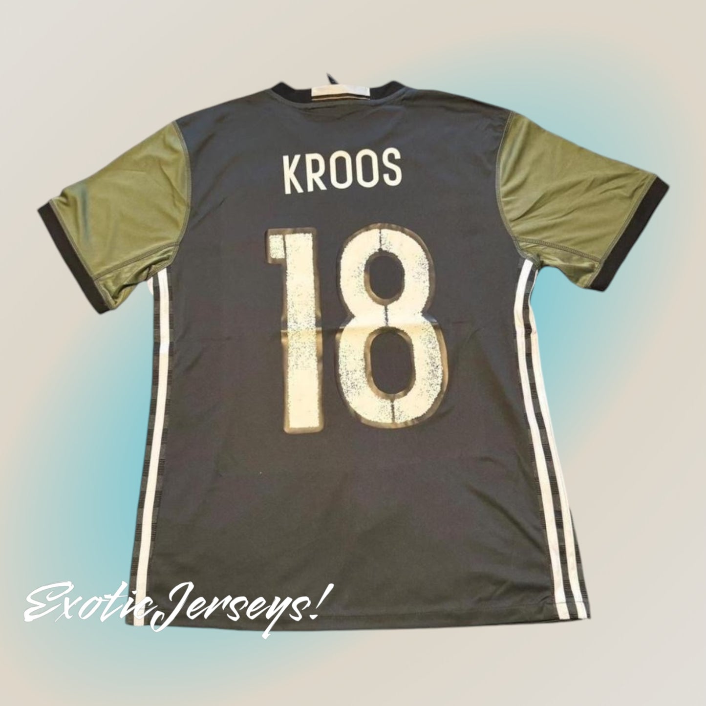 Kroos | Germany | 2016/17 | Home Kit