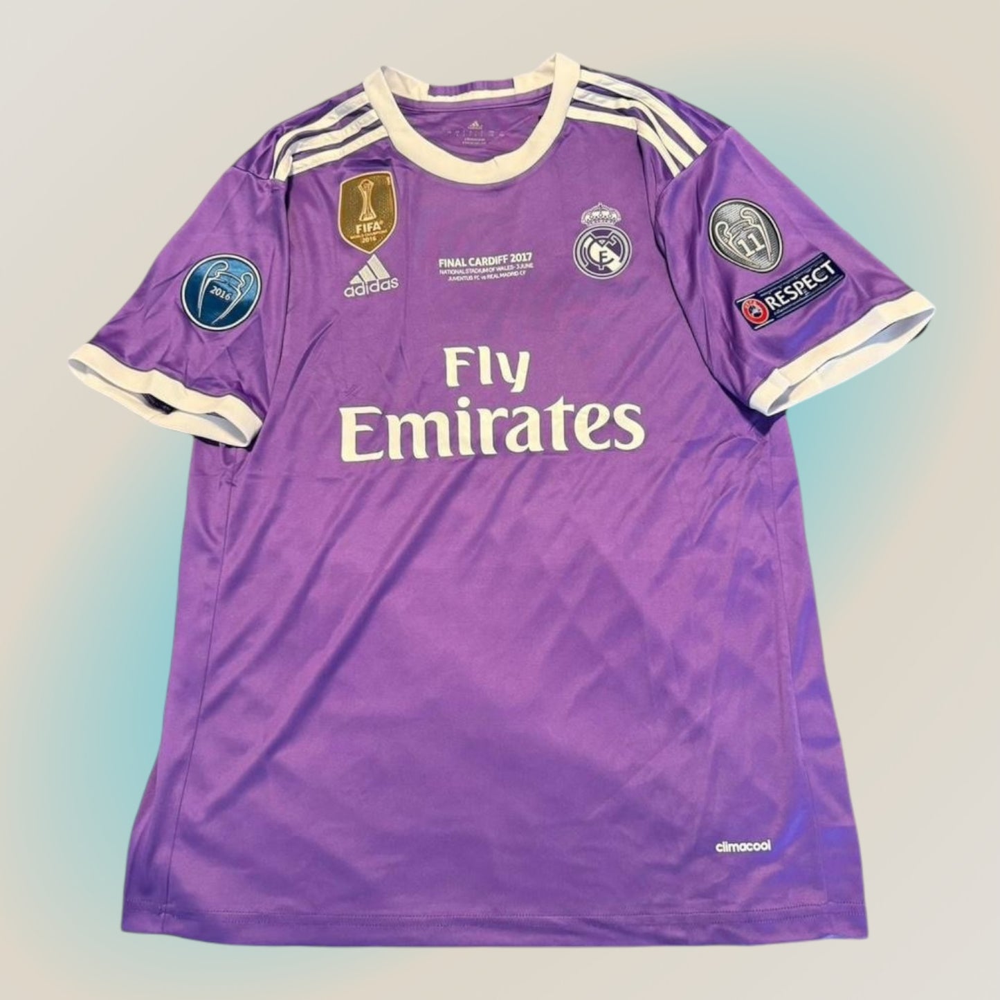 Ronaldo | Real Madrid | 2016/17 | Away Kit