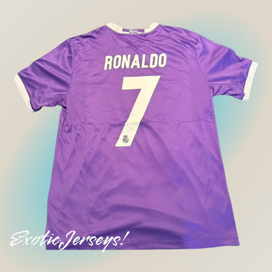 Ronaldo | Real Madrid | 2016/17 | Away Kit