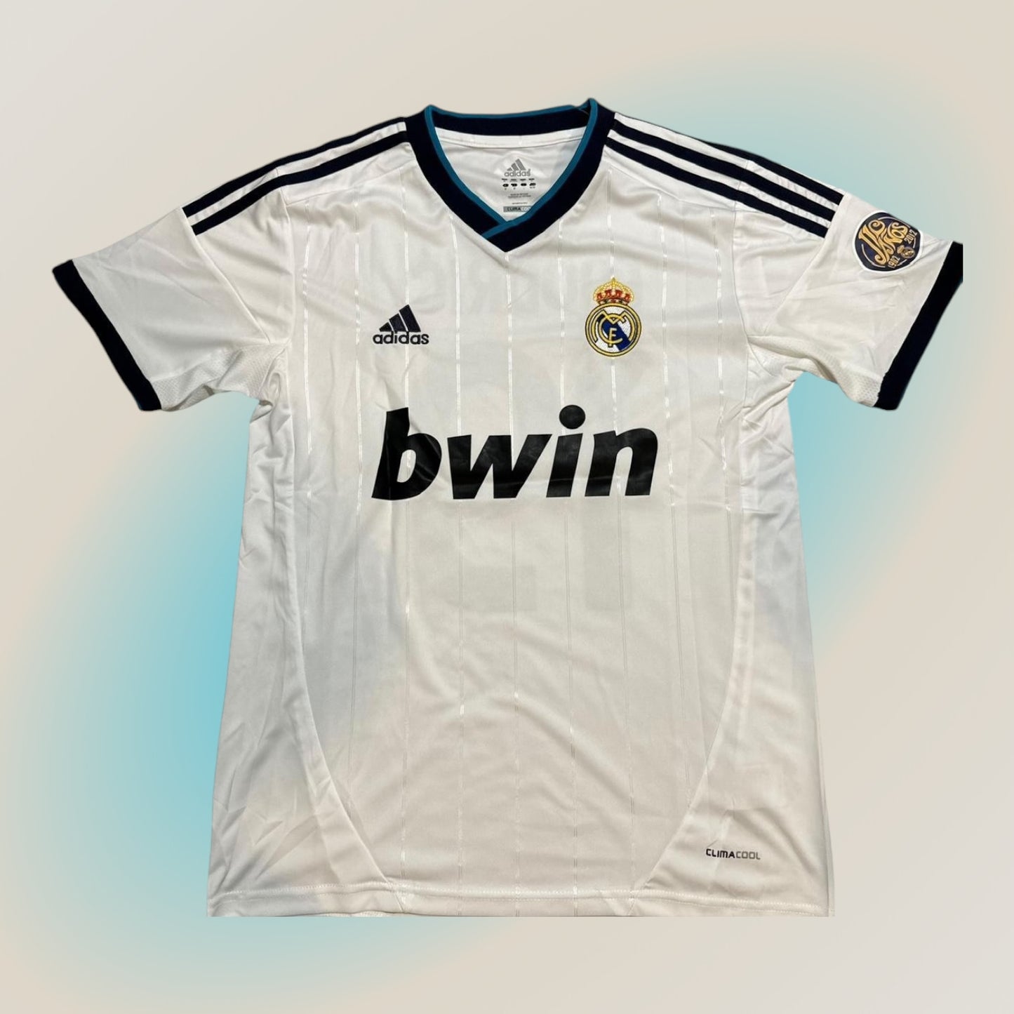 Modric | Real Madrid | 2016/17 | Home Kit