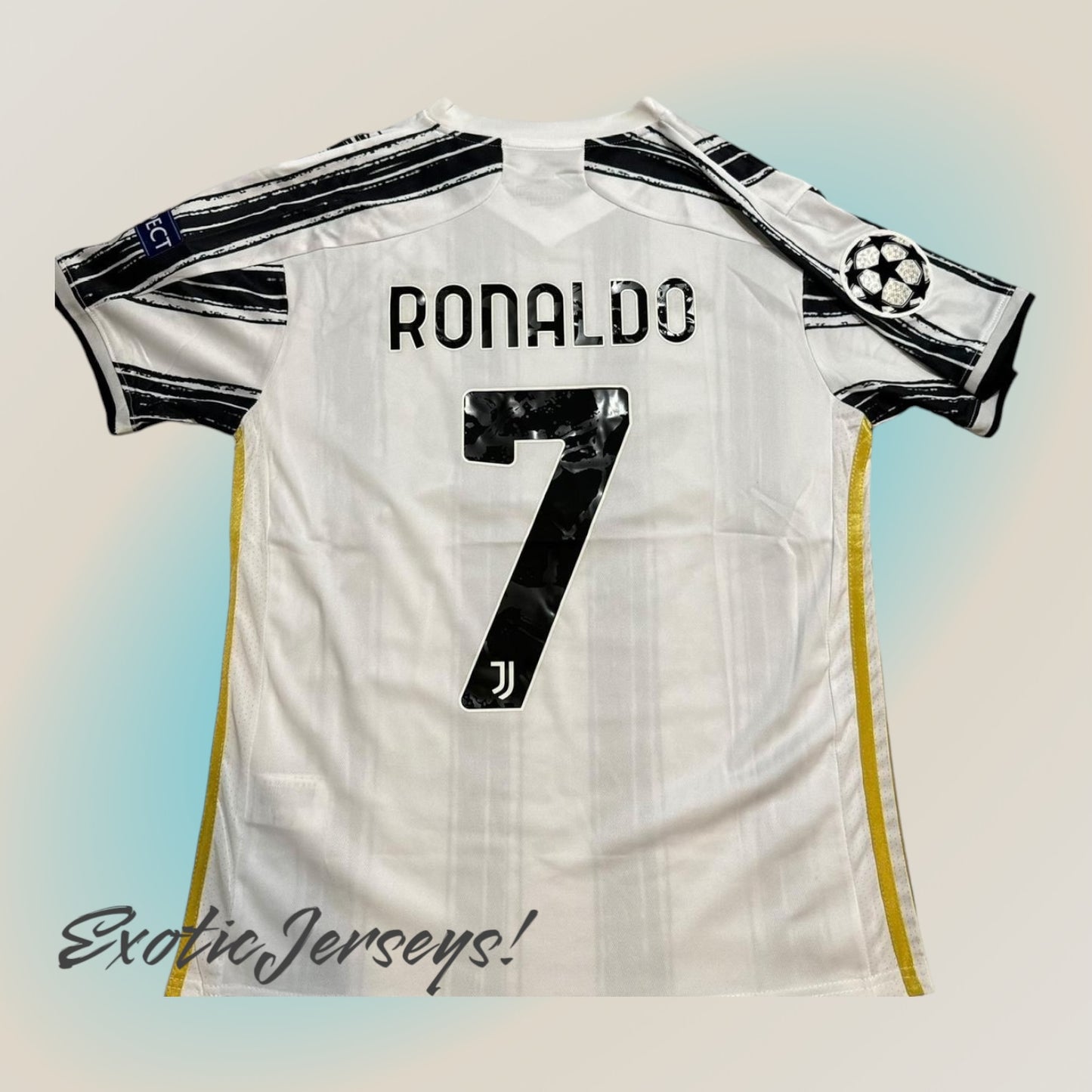 Ronaldo | Juventus | 2020/21 | Home Kit